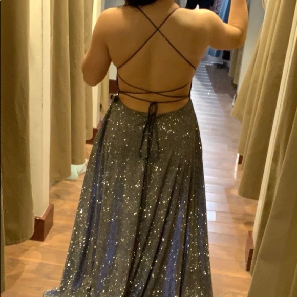 PROM DRESS - Picture 2 of 3